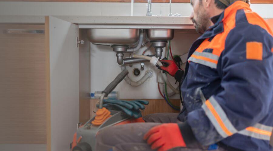 Local tankless water heater installation in Lost Nation, IA